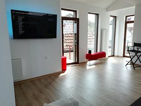 Apartament de închiriat 3 camere, în Brasov, zona Central