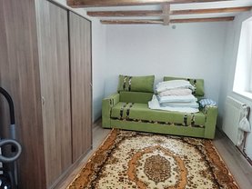 Apartament de închiriat 2 camere, în Braşov, zona Central