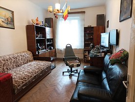 Apartament de vânzare 3 camere, în Braşov, zona Tractorul