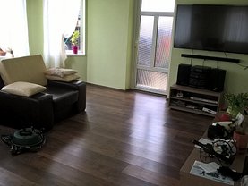 Casa de vânzare 4 camere, în Sânpetru