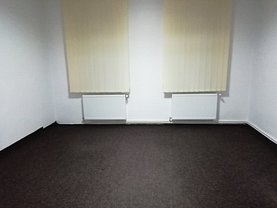 Casa de închiriat 3 camere, în Brasov, zona Central