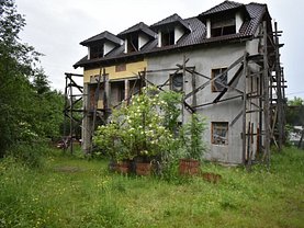 Casa de vânzare 10 camere, în Bran