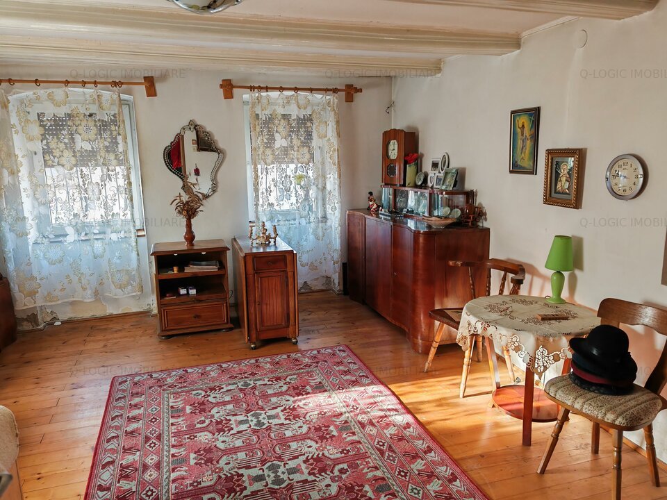 Casa 4 camere libera la vanzare BOD