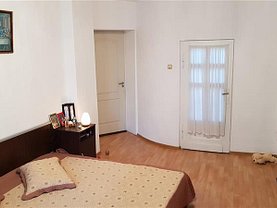 Apartament de vânzare 4 camere, în Bucuresti, zona Cismigiu