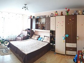 Apartament de vânzare 3 camere în Vaslui, Gara