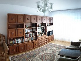 Apartament de vânzare 3 camere în Vaslui, Spital