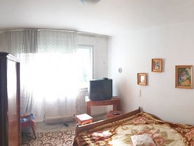Apartament de vânzare 3 camere în Vaslui, Donici