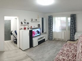 Apartament de vânzare 3 camere în Vaslui, Kogalniceanu
