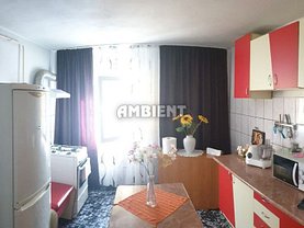 Apartament de vânzare 4 camere în Vaslui, Gara