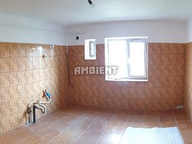 Apartament de vânzare 2 camere în Vaslui, Traian