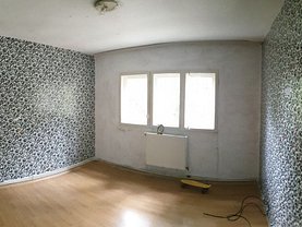 Apartament de vânzare 2 camere în Vaslui, Central