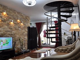 Apartament de vânzare 4 camere în Otopeni, Central