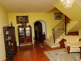 Casa de vânzare 8 camere, în Brasov, zona Brasovul Vechi