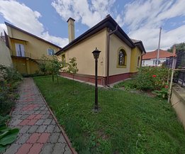 Casa de închiriat 5 camere, în Braşov, zona Centrul Civic
