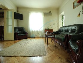 Apartament de vânzare 3 camere, în Bucureşti, zona Mihai Bravu