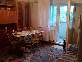 Apartament de vanzare 3 camere, în Bucuresti, zona Unirii