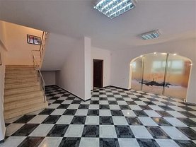 Casa de închiriat 12 camere, în Bucureşti, zona Domenii