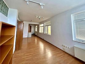 Închiriere spaţiu comercial