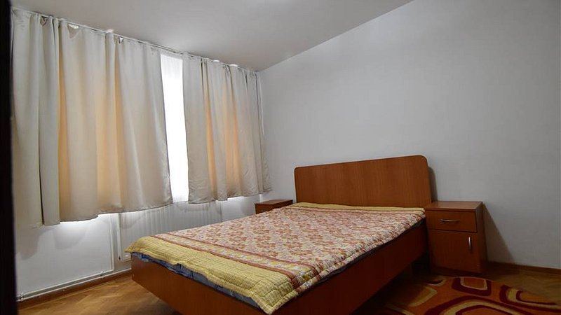 Inchiriere Apartament 2 camere, Astra, Brasov