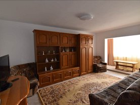 Apartament de închiriat 3 camere, în Braşov, zona Bartolomeu