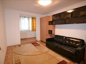 Apartament de vânzare 3 camere, în Braşov, zona Astra