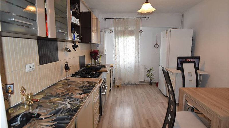 Vanzare apartament 2 camere,Racadau,Brasov