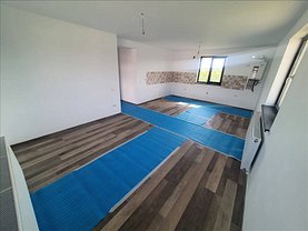 Casa de vânzare 4 camere, în Braşov, zona Stupini