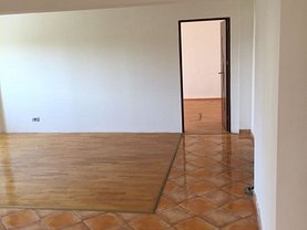 Apartament de vânzare 4 camere, în Bucuresti, zona Basarabia
