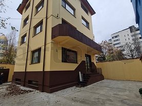 Casa de vânzare sau de închiriat 12 camere, în Bucureşti, zona 13 Septembrie
