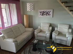 Apartament de vânzare 3 camere, în Sibiu, zona Valea Aurie