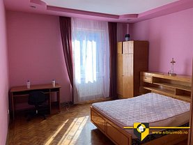 Apartament de vânzare 3 camere, în Sibiu, zona Calea Dumbravii