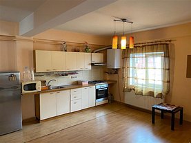 Apartament de vânzare 3 camere, în Sibiu, zona Arhitecţilor - Calea Cisnădiei