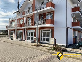 Închiriere spaţiu comercial