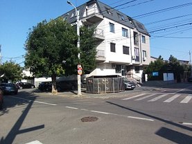 Apartament de vânzare 3 camere, în Bucuresti, zona Jiului
