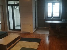 Apartament de închiriat 3 camere, în Bucuresti, zona Aviatiei