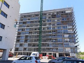 Apartament de vânzare 3 camere, în Tulcea, zona E3