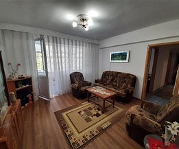 Apartament de vânzare 3 camere, în Tulcea, zona Vest
