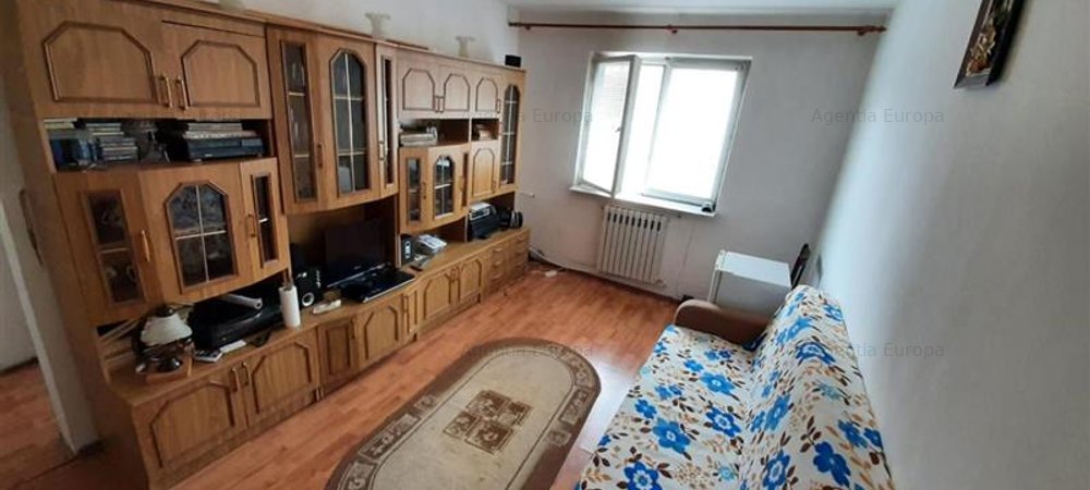 Apartament 2 camere de vanzare zona Neptun Tulcea - imaginea 0 + 1