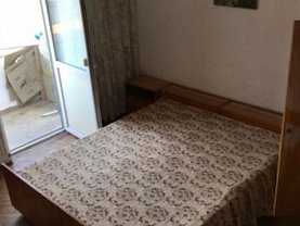 Apartament de vânzare 3 camere, în Tulcea, zona Piata Noua