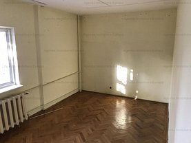 Apartament de vânzare 3 camere în Tulcea, Babadag