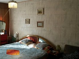 Apartament de vânzare 3 camere în Tulcea, Central