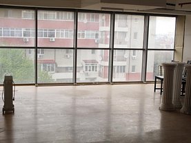 Apartament de vânzare 2 camere în Tulcea, Central