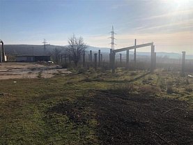 Vânzare spaţiu industrial