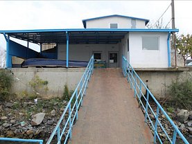Vânzare spaţiu industrial