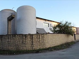 Închiriere spaţiu industrial
