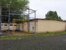 Vânzare spaţiu industrial