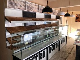 Vânzare spaţiu comercial