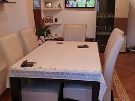 Apartament de vânzare 3 camere, în Timişoara, zona Lunei