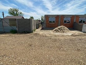 Casa de vânzare 4 camere, în Ghiroda