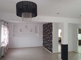 Casa de vânzare 4 camere, în Giroc